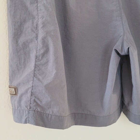 REI COOP Gray lightweight Fast Drying Adjustable Waist Hiking Shorts size Small - Picture 15 of 16